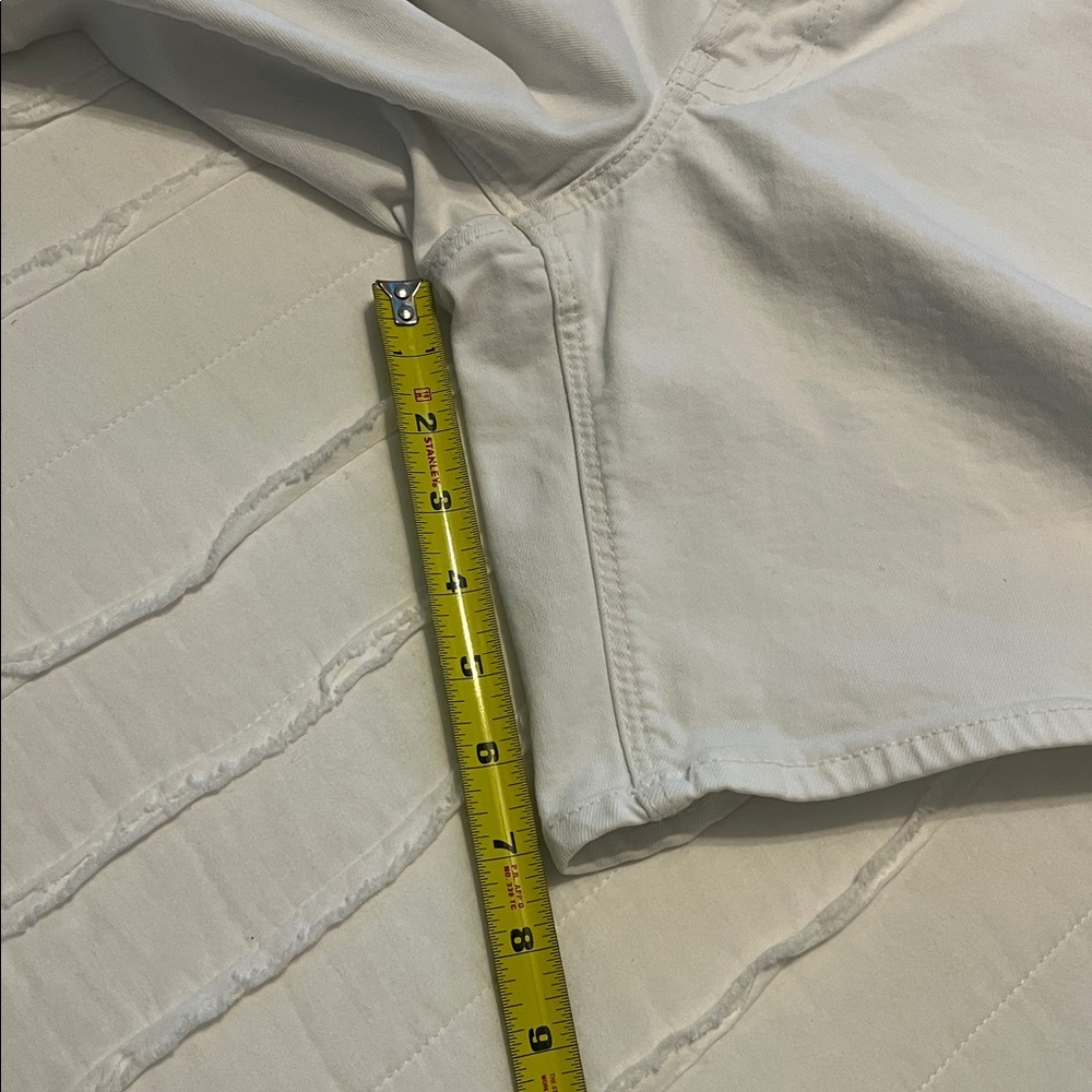 AMERICAN EAGLE white dreamy drape stretch baggy jort - Picture 6 of 8